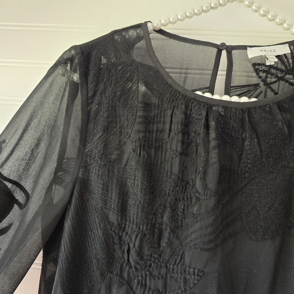NWT Reiss Rosie Lace Top in Black 0 - Picture 5 of 12